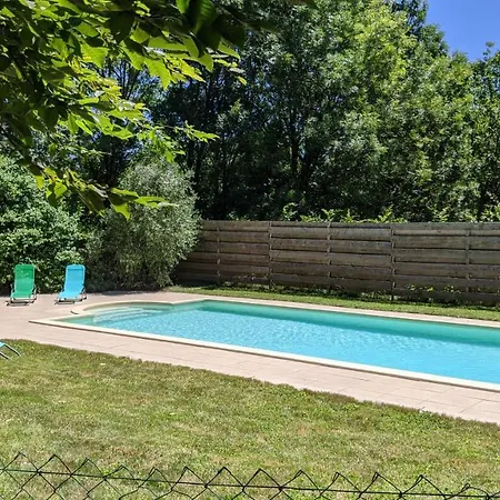 L'aveneau Bed & Breakfast 3*